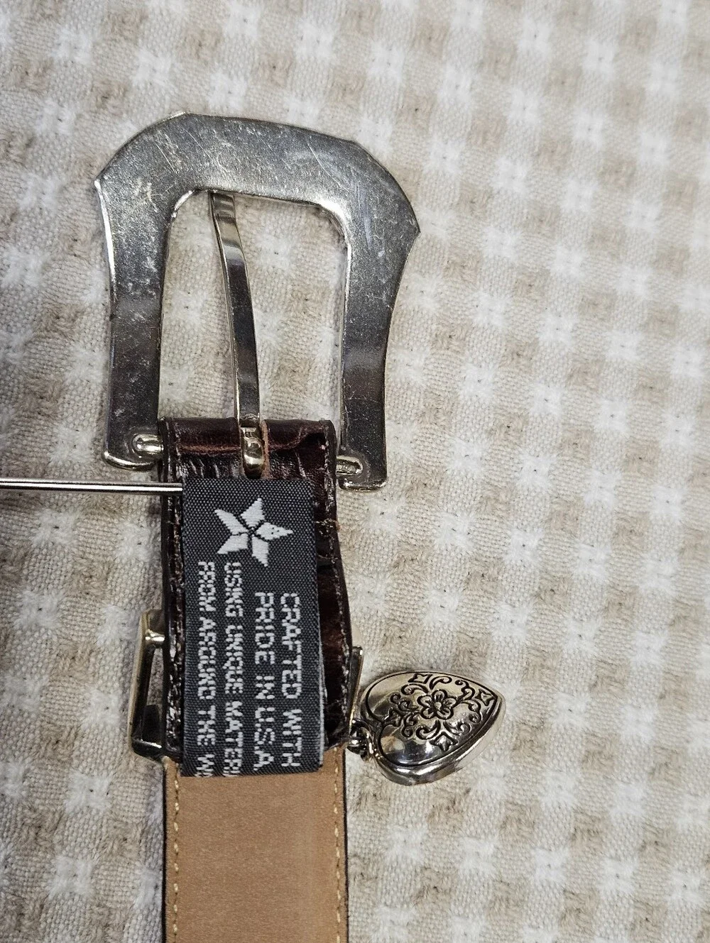Brighton Dark Brown Croc Embossed Leather Heart Charm Silver Buckle Western Belt